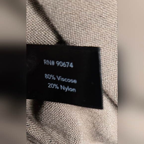 Boston Proper S Stretch Knit Pullover Sweater Long Sleeve Animal Print Vent Slit - Picture 6 of 8